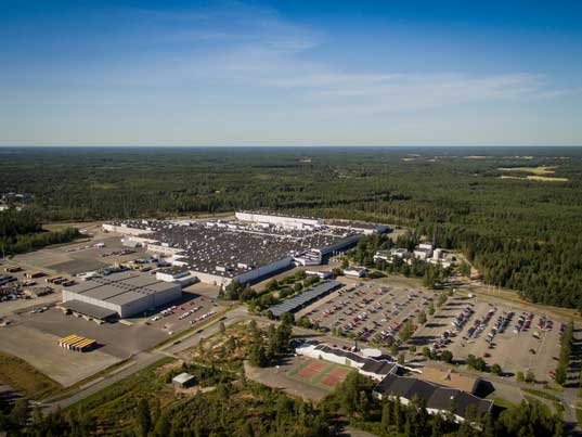 Autotehdas Uudessakaupungissa